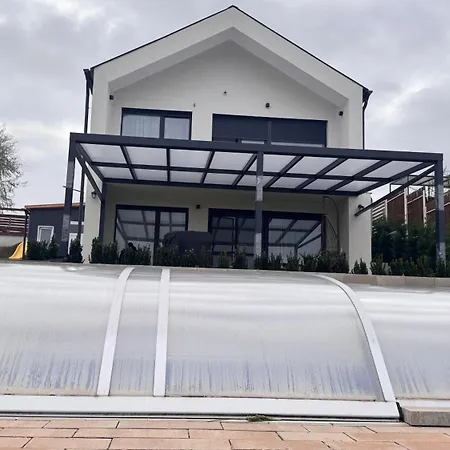 Etyekzen Oda ve Kahvaltı 3*